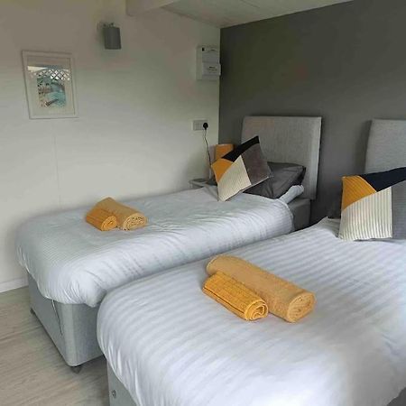 Private Lodge Close To Beaches And Goodwood Felpham Esterno foto